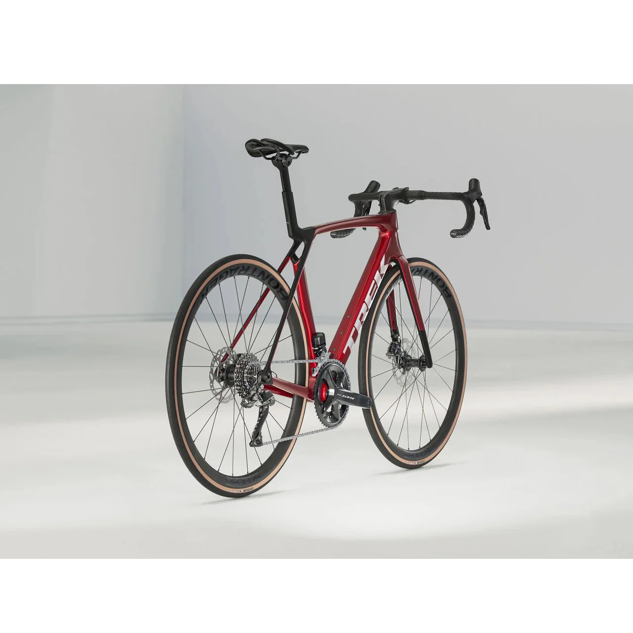 2025 | Madone SL 6 Gen 8 - Image 14