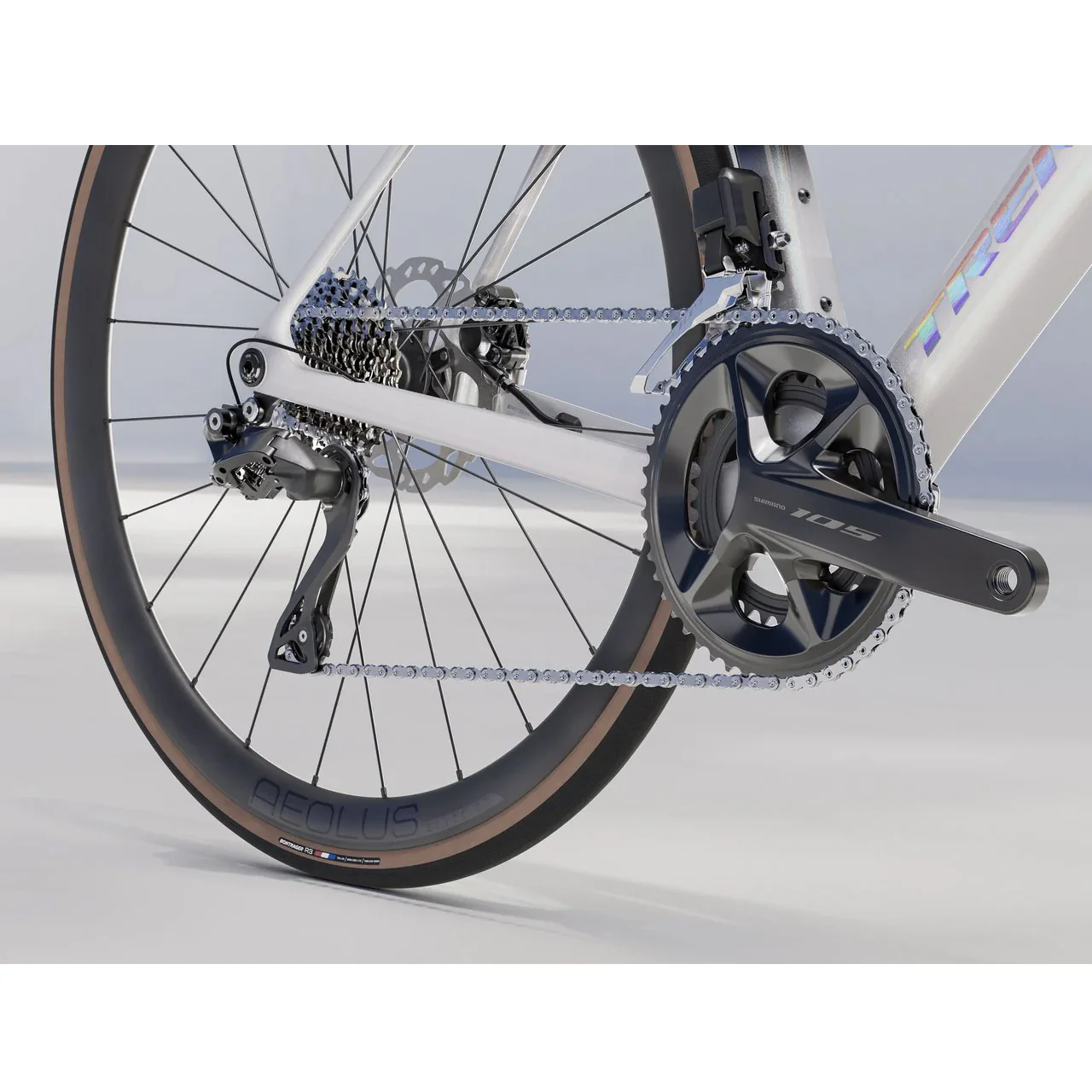 2025 | Madone SL 6 Gen 8 - Image 4