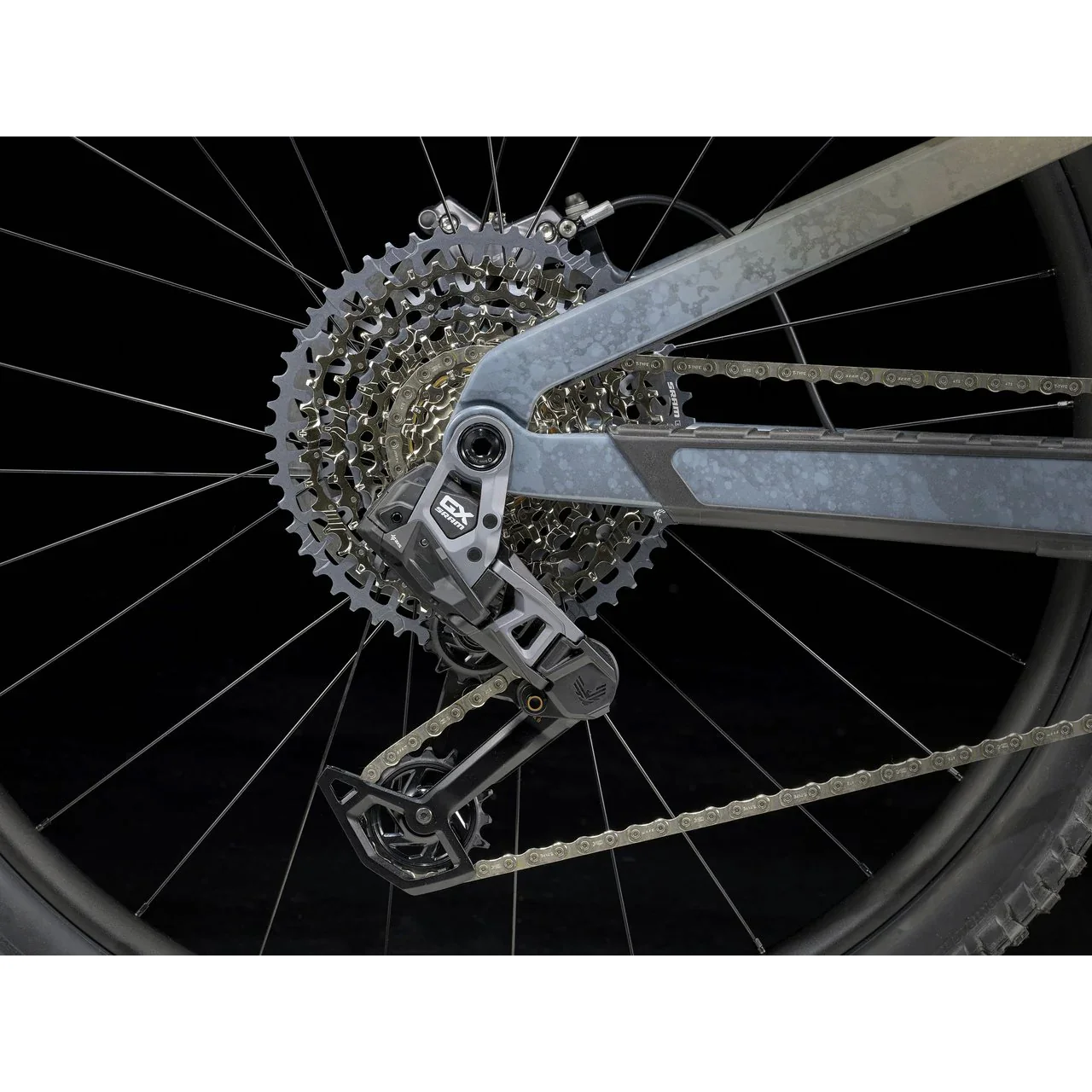 2025 | Slash SE Gen 5 - Image 3