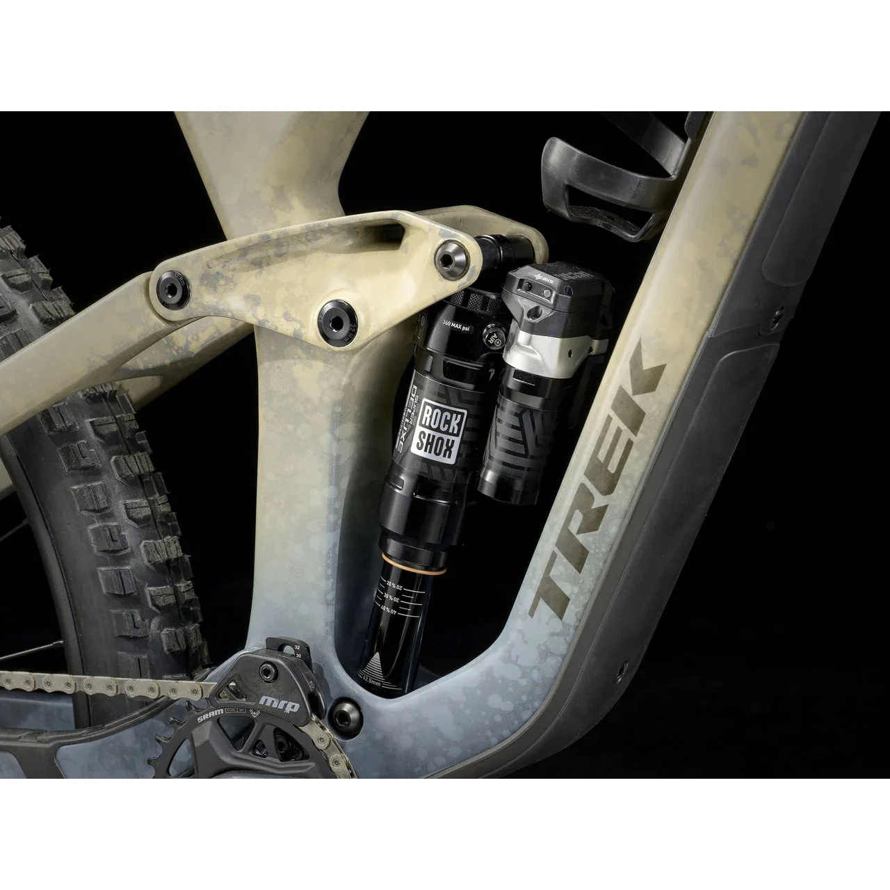 2025 | Slash SE Gen 5 - Image 6