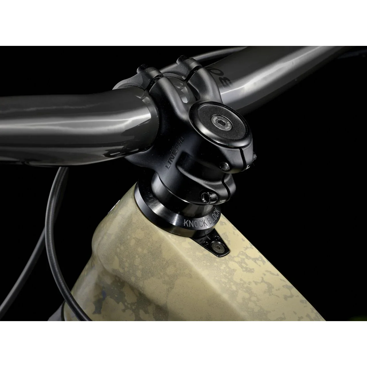 2025 | Slash SE Gen 5 - Image 8