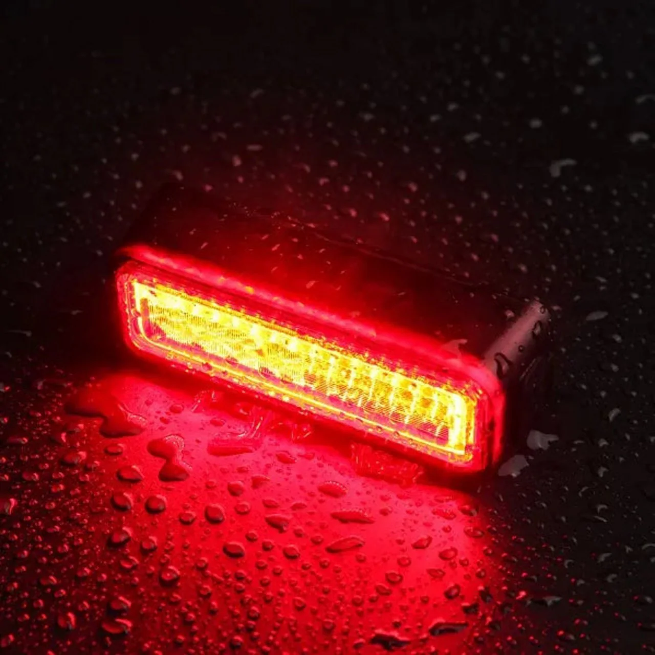 SEEMEE 180 Smart Bike Tail Light - Image 4